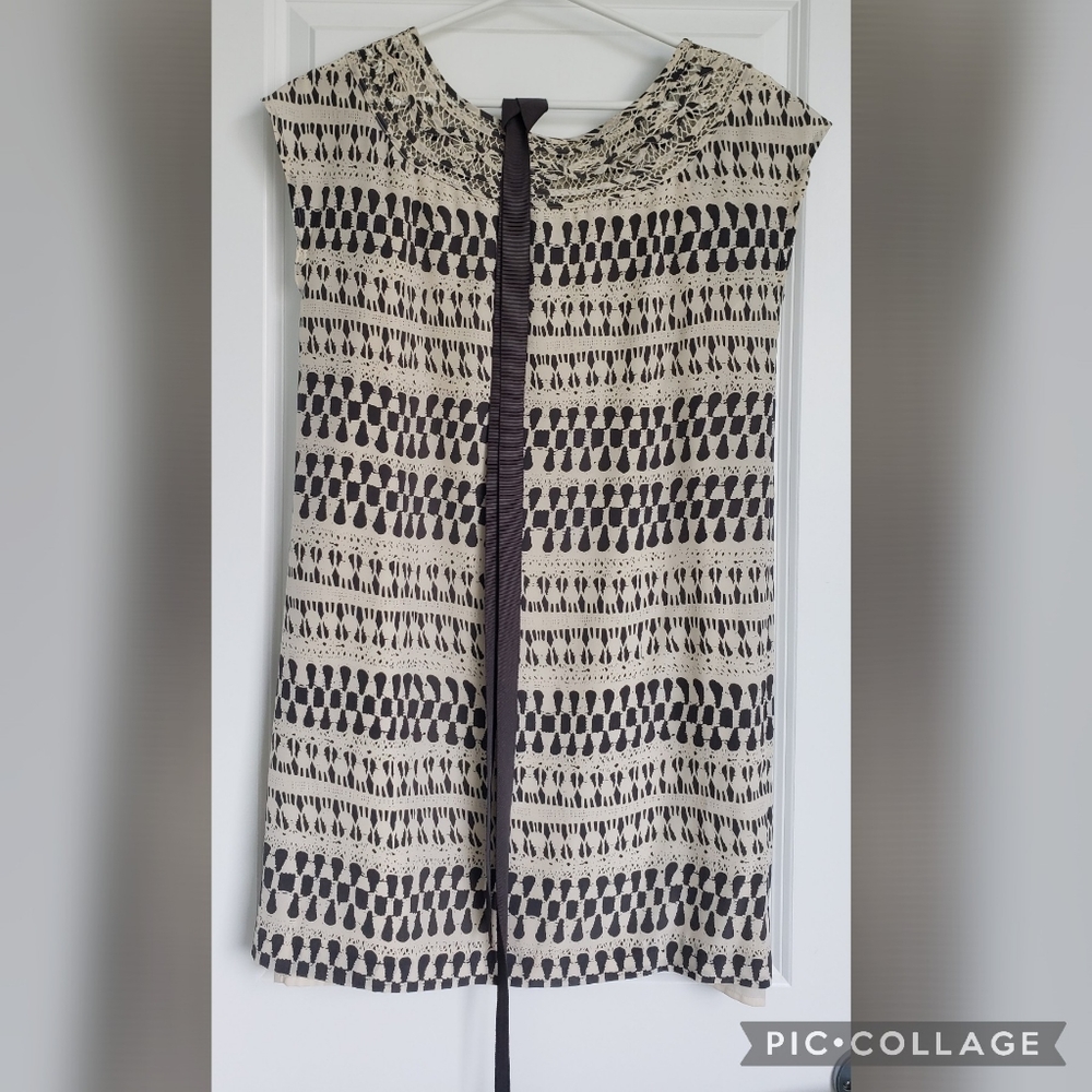 Club monaco silk midi dress